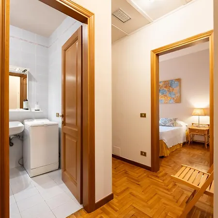 Via Panzani 16, 4th Floor - Patrizia - Bright 300m From Duomo And Train Station Daire *