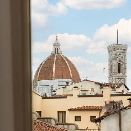Via Panzani 16, 4th Floor - Patrizia - Bright 300m From Duomo And Train Station Floransa